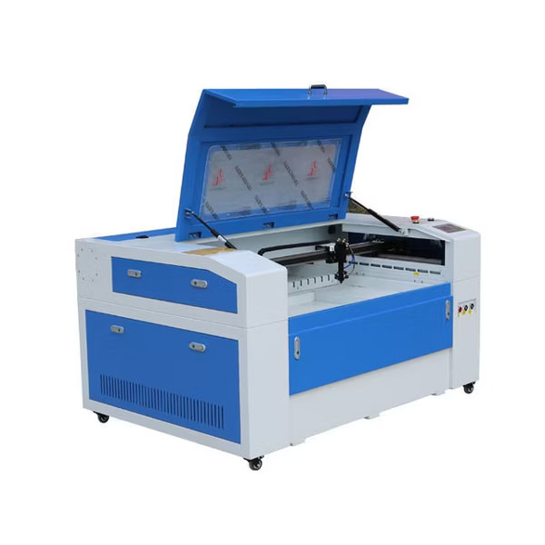CO2 Laser Cutting Machine